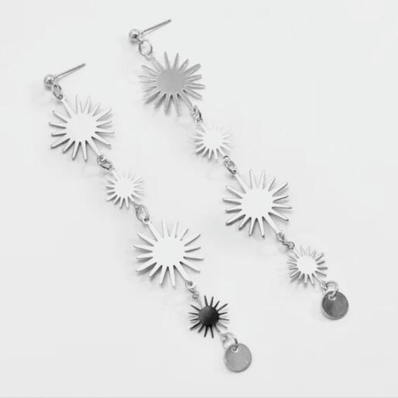 Silver Star Dangle Earrings - Picture 2 of 4